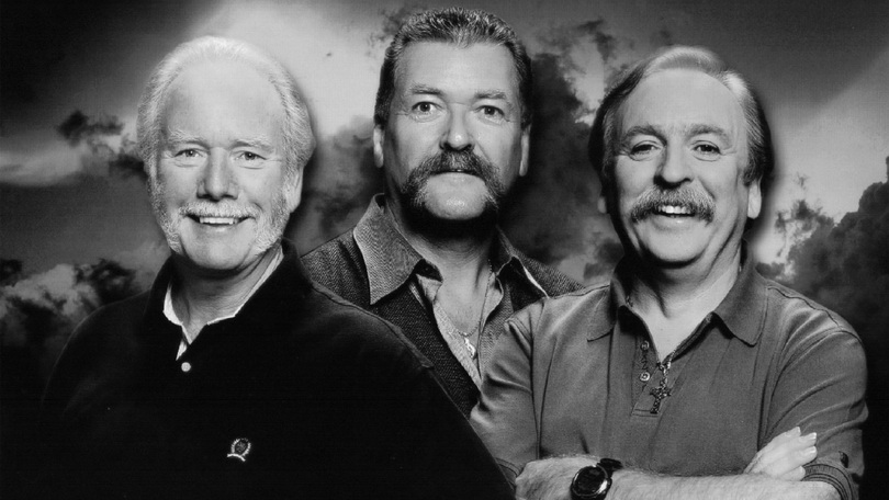 The Wolfe Tones - Gaelic Grounds 810x456